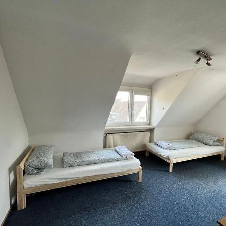 Ferienwohnung / Monteurzimmer Kitzingen Bagian luar foto